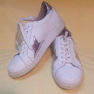 Dune London Star Tennis